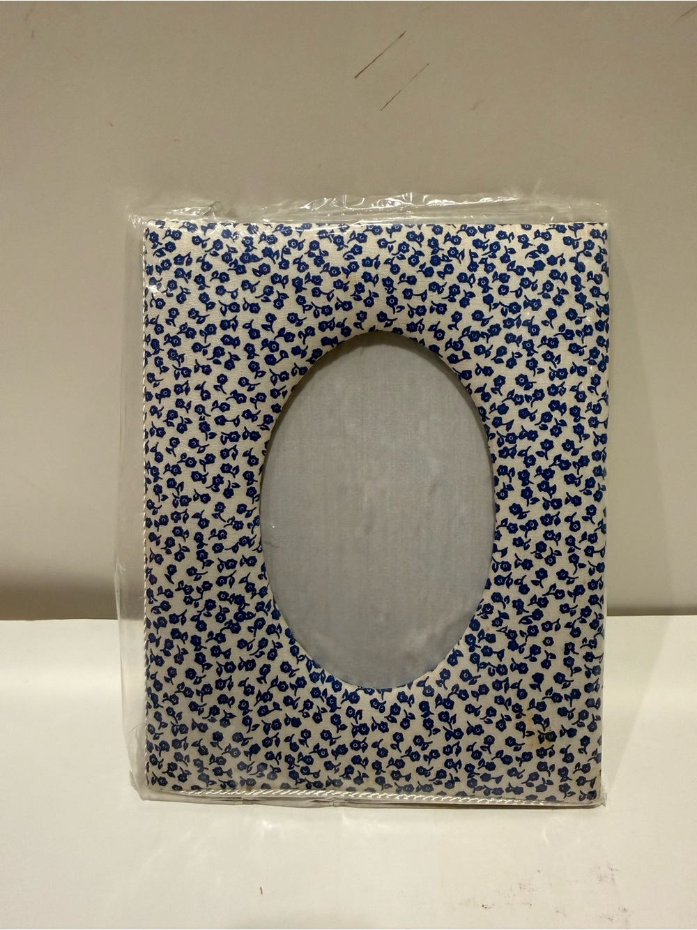 Vintage Blue White Floral Oval Fabric Picture Frame New In Package Cottagecore N